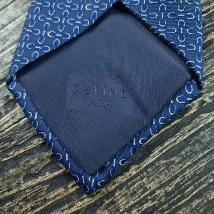 [BUNJANG] Celine Vintage Pattern Silk Necktie Navy / 셀린느 빈티지 패턴 넥타이 네이비 M20423