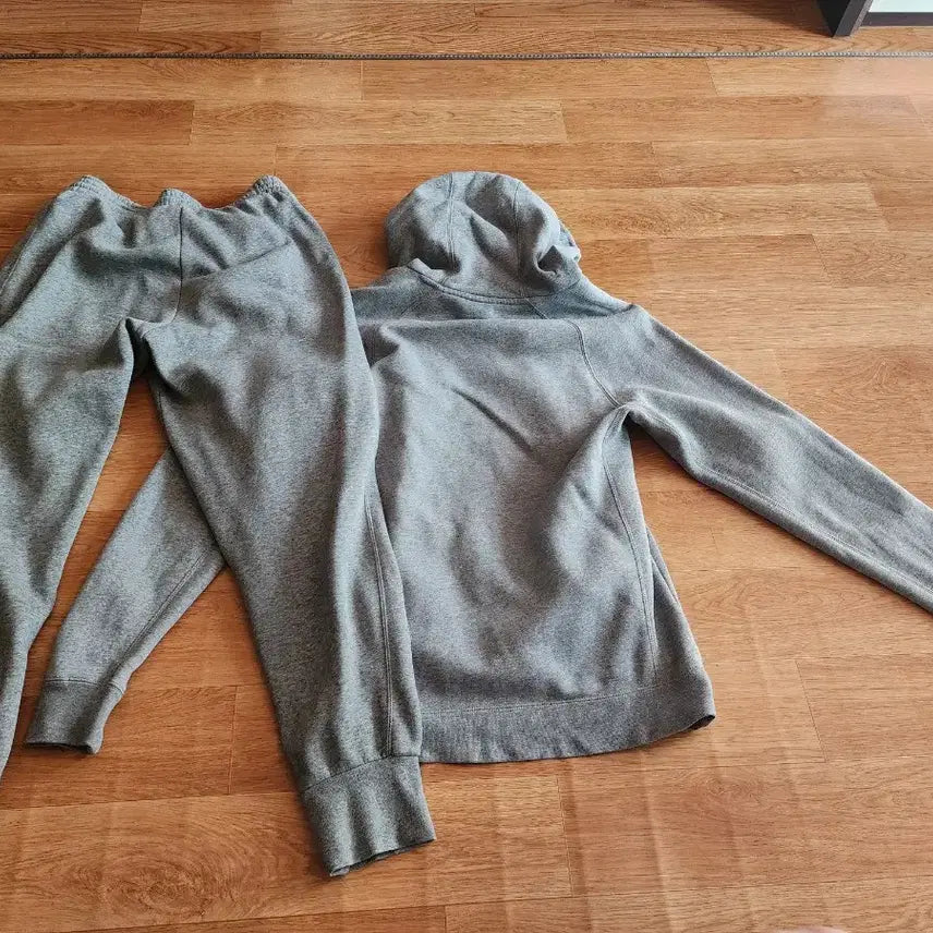 [BUNJANG] Jordan Hooded Sweatshirt and Jogger Pants Set / 조던 후드티 트레이닝 바지 세트 회색