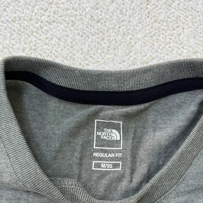 [BUNJANG] The North Face Small Logo Long Sleeve T-Shirt / 95 노스페이스 스몰로고 긴팔티 0429M