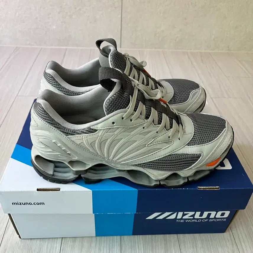 [BUNJANG] Graphpaper x Mizuno Wave Prophecy Sneakers / 그라프페이퍼 x 미즈노 웨이브 프로페시