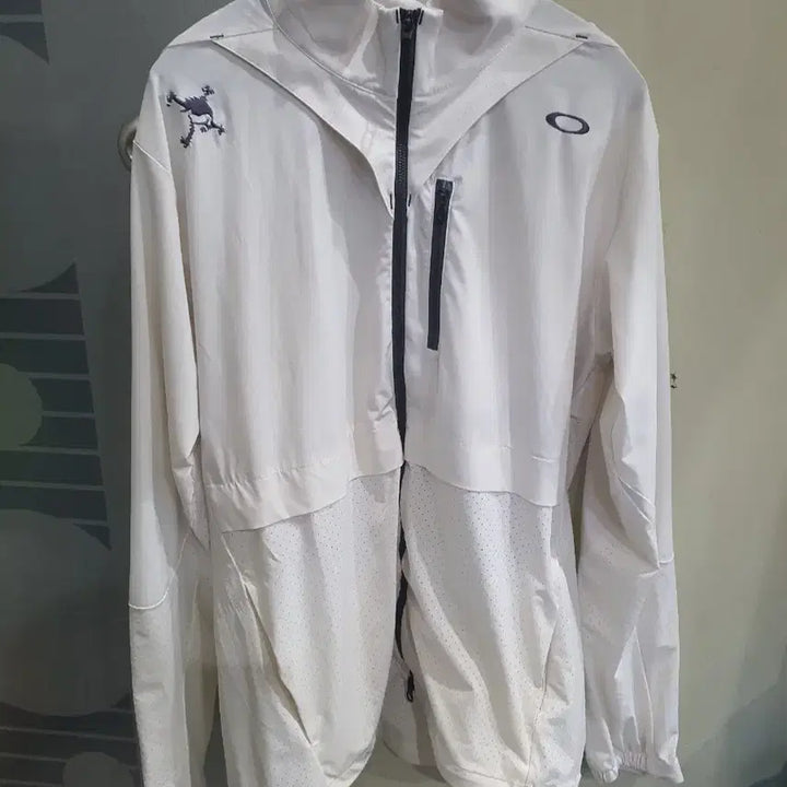 [BUNJANG] Oakley White Windbreaker Jacket XL / 오클리 화이트 바람막이 자켓 XL