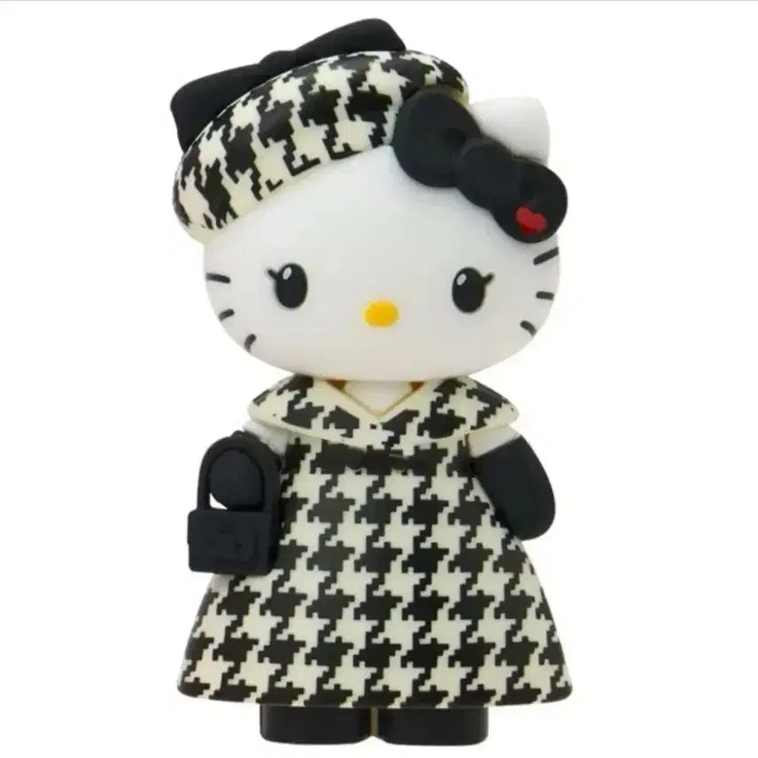 [BUNJANG] Sanrio Hello Kitty 51st Anniversary Closet Series Mascot Figure / 산리오 헬로키티 51주년 생일 클로젯 시리즈 마스코트 피규어