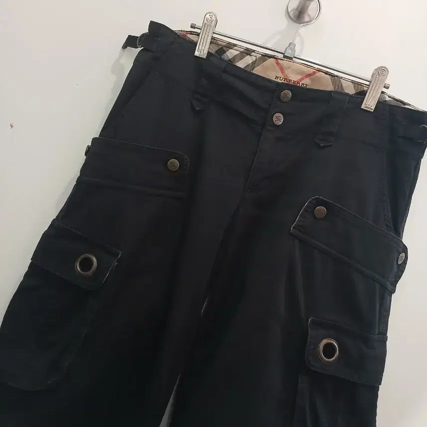 [BUNJANG] Burberry Blue Label Y2K Archive Wide Cargo Pants / 버버리 블루라벨 Y2K아카이브 와이드카고팬츠