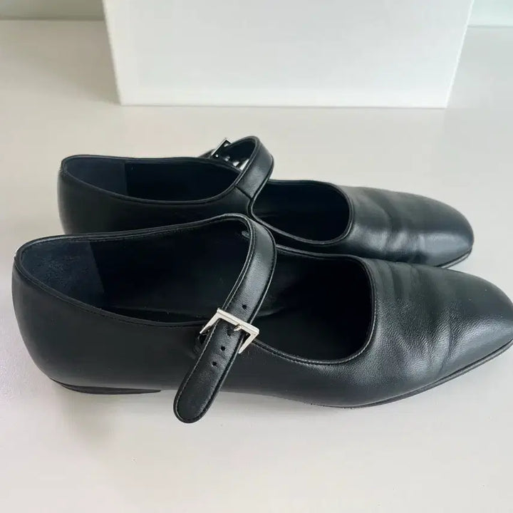 [BUNJANG] The Row Ava Mary Jane Flats Black Leather Size 37 / The Row Ava 더로우 아바 메리제인 플랫슈즈