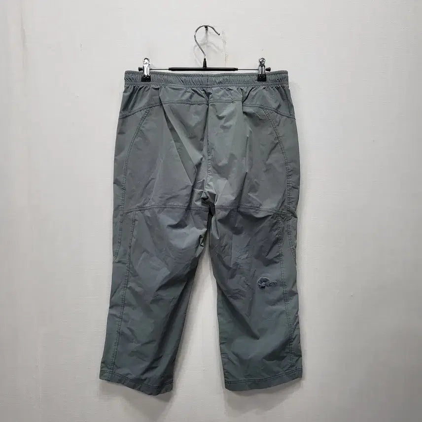 [BUNJANG] NEPA 7-Part Summer Hiking Pants (Size 30) / 네파 7부 등산바지 30