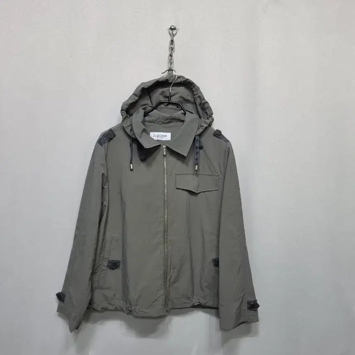 [BUNJANG] DE ESTHER Vivian Hooded Field Jacket / DE ESTHER 드에스더 비비안 후드 야상 점퍼