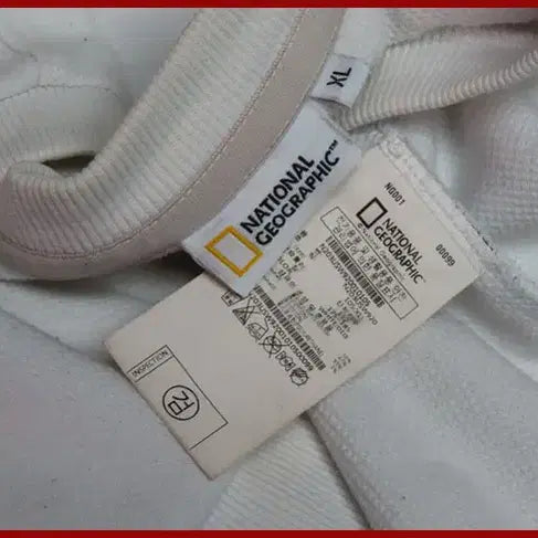 [BUNJANG] National Geographic White Sweatshirt Size 105 / 내셔널지오그래픽/하얀색 맨투맨티/105사이즈/따봉구제(F-11)