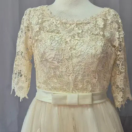 [BUNJANG] Lace Tutu Dress Ivory M / 레이스 튜튜 드레스 아이보리M