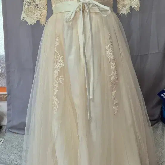 [BUNJANG] Lace Tutu Dress Ivory M / 레이스 튜튜 드레스 아이보리M