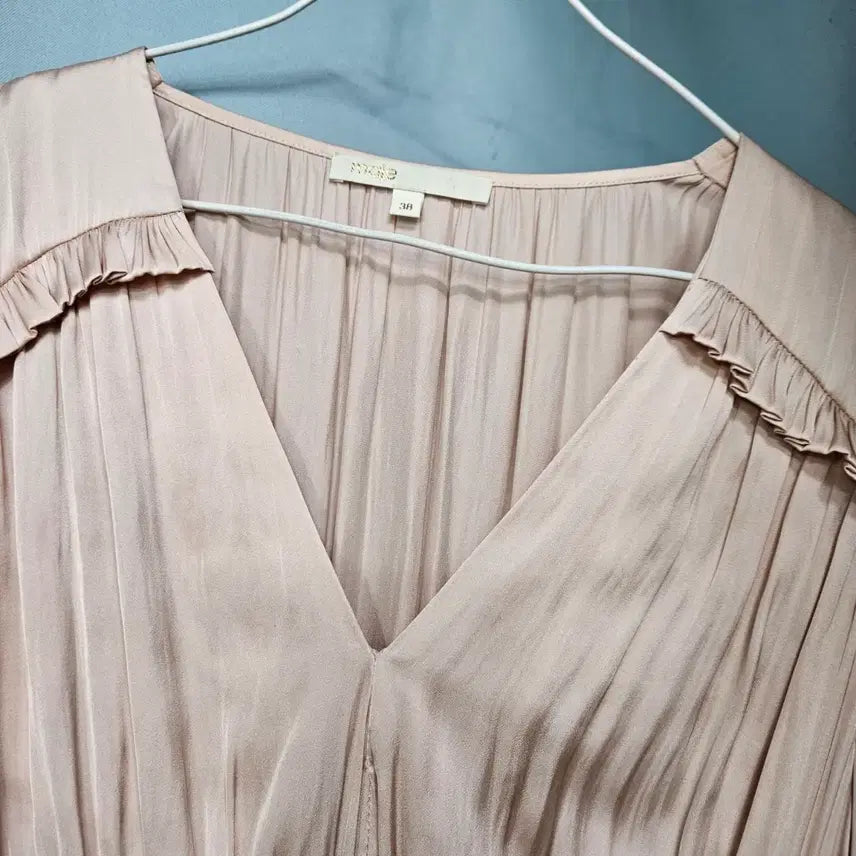 [BUNJANG] Maje Pink Pleated Dress Size 38 / 마쥬 핑크 플리츠 원피스 38