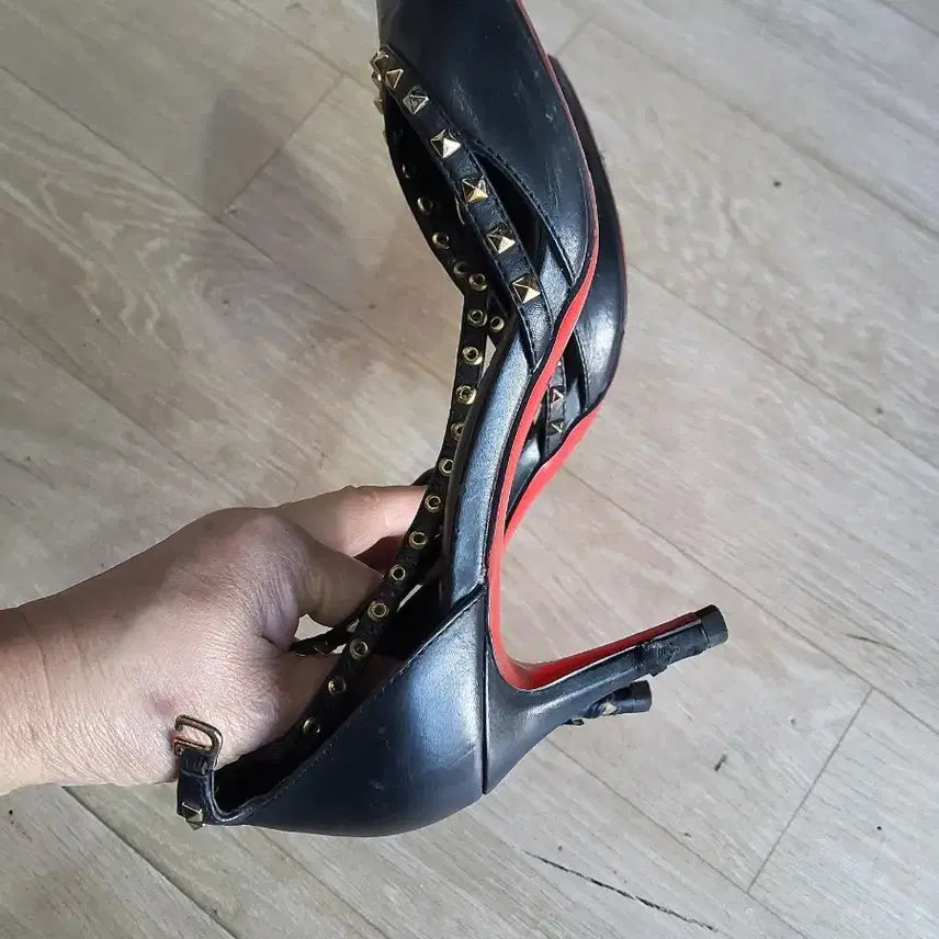 [BUNJANG] JR Black Studded Heel Pumps / JR 블랙 스터드 힐 펌프스 37(235)