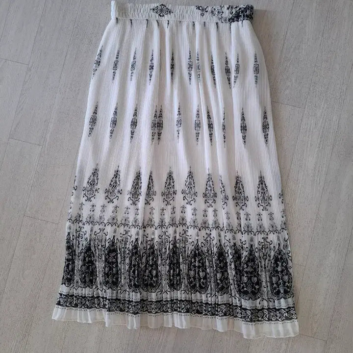 [BUNJANG] Pleated Long Skirt / 플리츠 주름 롱 스커트
