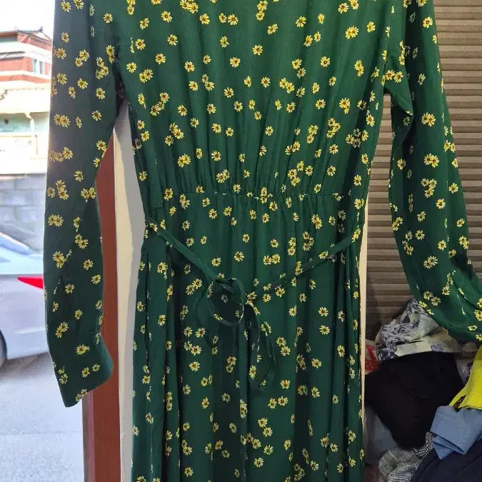 [SOLD OUT] 유니클로 그린 꽃무늬 롱 원피스