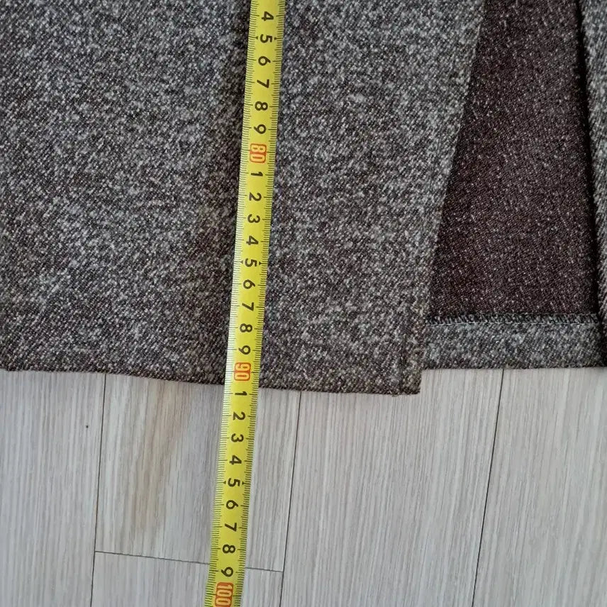 [BUNJANG] Brown Button Detail Wool Long Skirt Size 55 / [새상품]브라운 버튼 포인트 앞트임 모직 롱 스커트 55