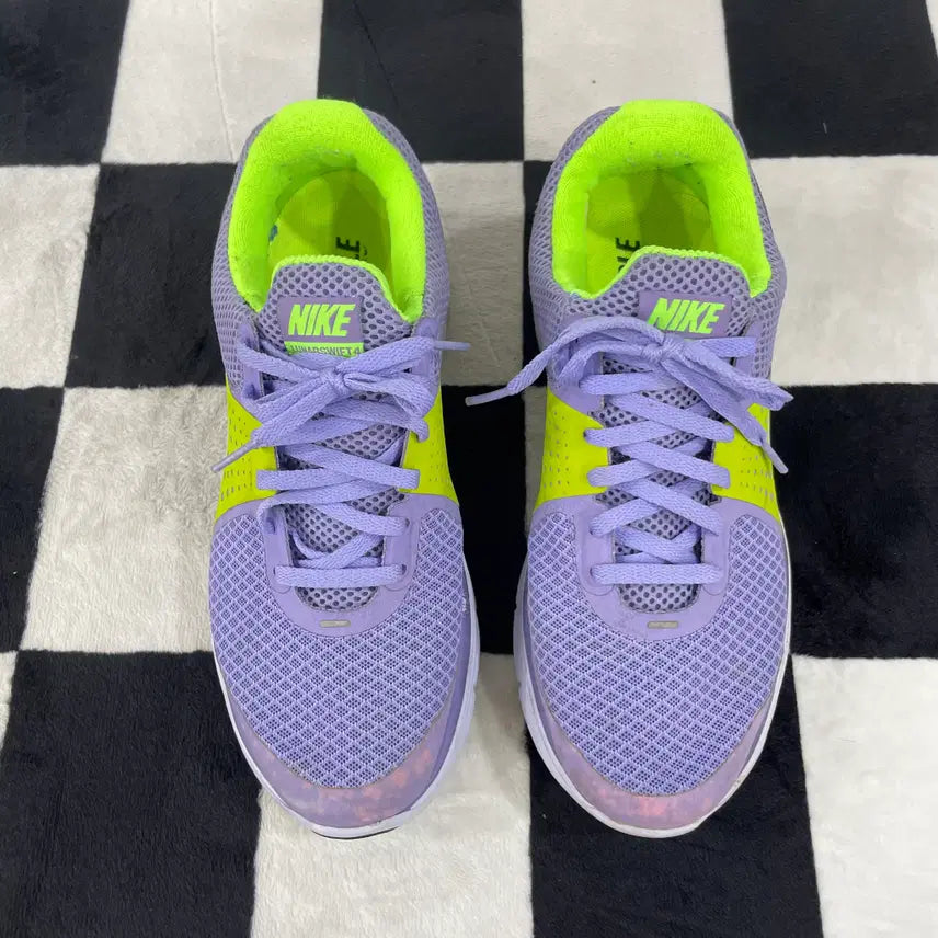 [BUNJANG] Nike Luna Swift 4 Running Shoes (240mm) / 509) 나이키 루나스위프트4 런닝화 240mm