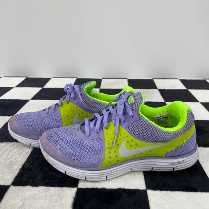 [BUNJANG] Nike Luna Swift 4 Running Shoes (240mm) / 509) 나이키 루나스위프트4 런닝화 240mm