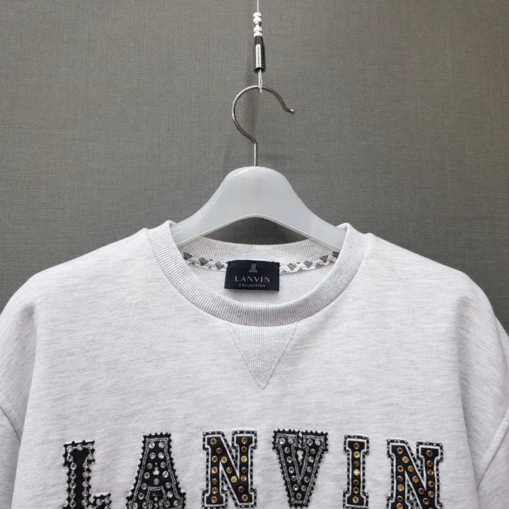 [SOLD OUT] 한섬 랑방 2022 로고 반팔 크롭 티셔츠 S사이즈