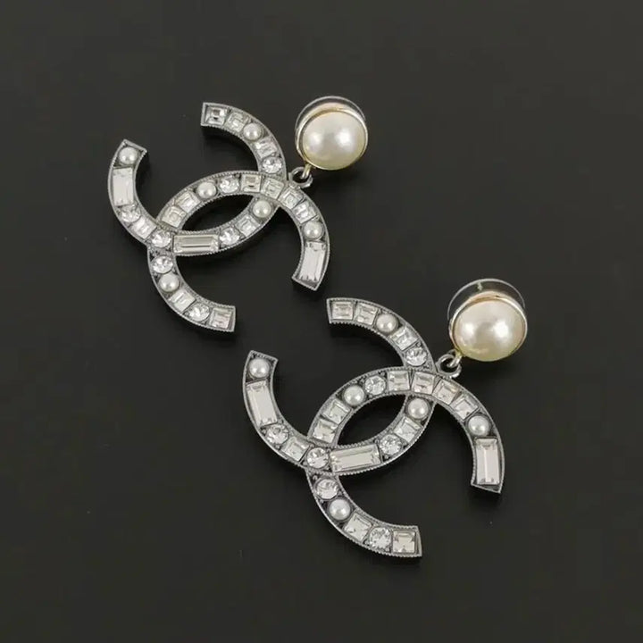 [BUNJANG] Chanel CC Logo Pearl Earrings / 샤넬 CC 로고 진주 귀걸이