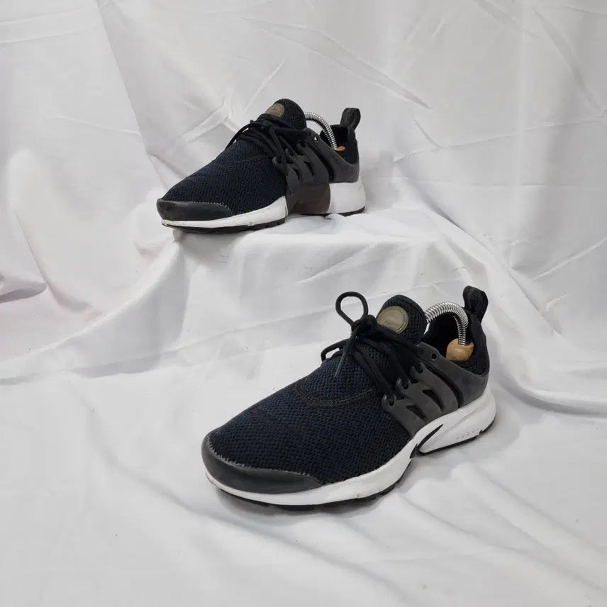[BUNJANG] Nike Air Presto Black Sneakers Vintage / 빈티지하서 230 나이키 에어 프레스토 블랙 스니커즈 운동화