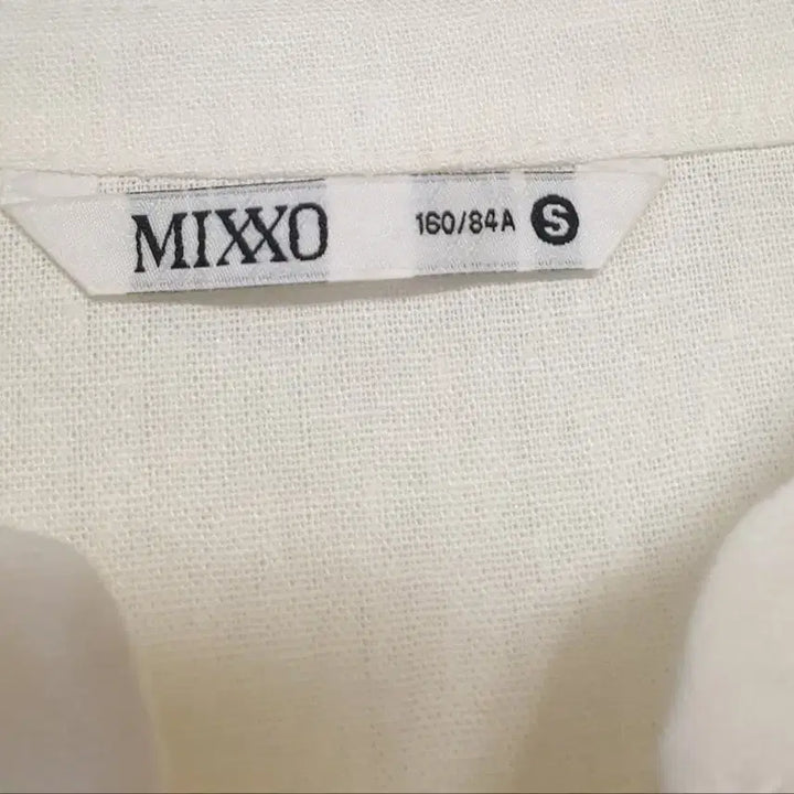 [BUNJANG] Mixxo Sleeveless Blouse Ivory / 믹쏘 민소매 블라우스 아이보리