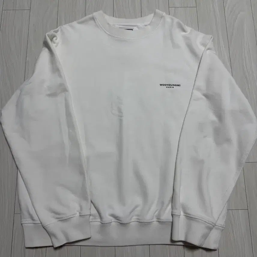 [SOLD OUT] (52) 우영미 맨투맨 화이트