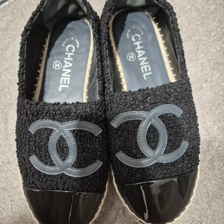 [BUNJANG] Chanel Black Espadrille Slip-On / 샤넬 블랙 에스파듀 슬립온