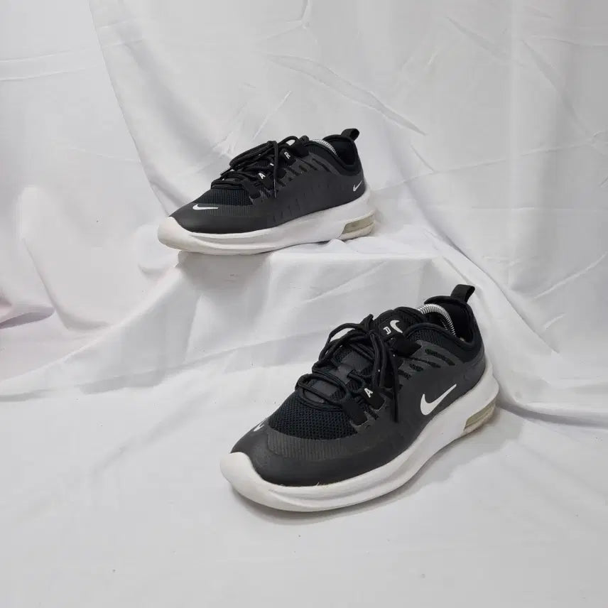 [BUNJANG] Nike Air Max Axis Black Sneakers / 빈티지하서 235 나이키 에어맥스 엑시스 블랙 스니커즈 운동화