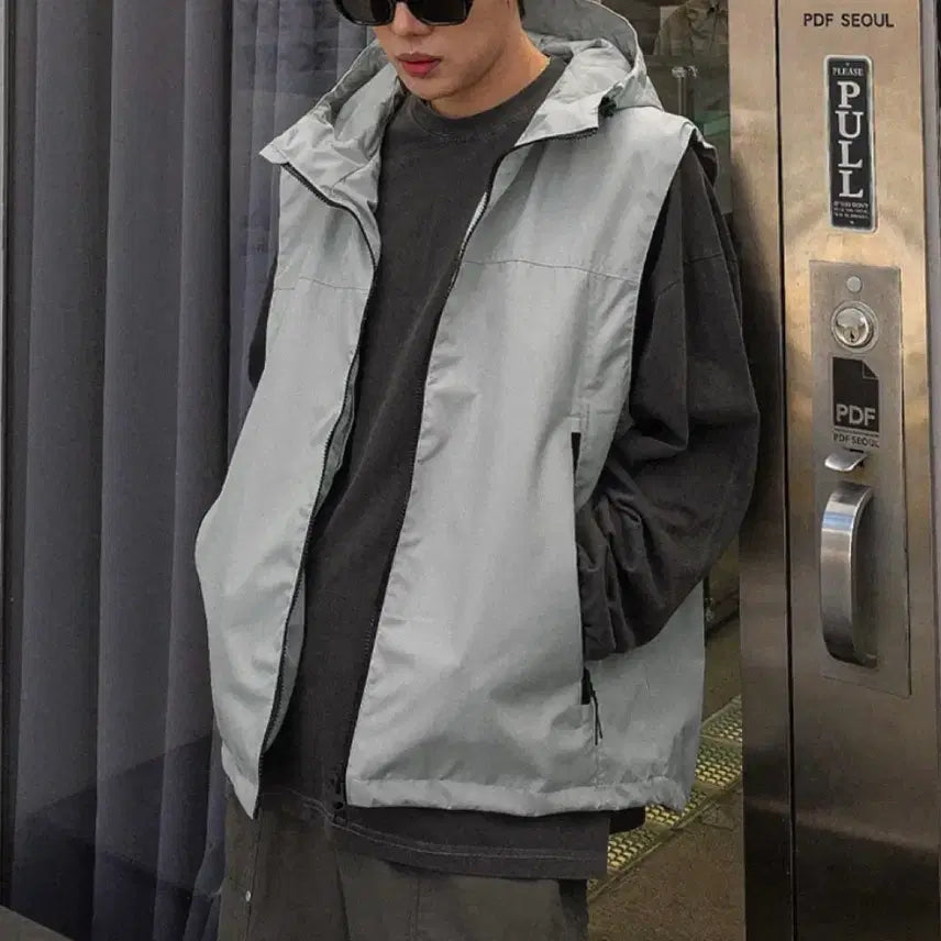 [BUNJANG] Hooded Vest Jumper Black XL (105-110) / 후드 베스트 점퍼 블랙 XL (105-110) 사이즈 판매합니다.[새상품