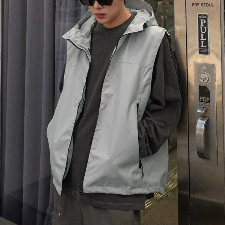 [BUNJANG] Hooded Vest Jumper Black XL (105-110) / 후드 베스트 점퍼 블랙 XL (105-110) 사이즈 판매합니다.[새상품