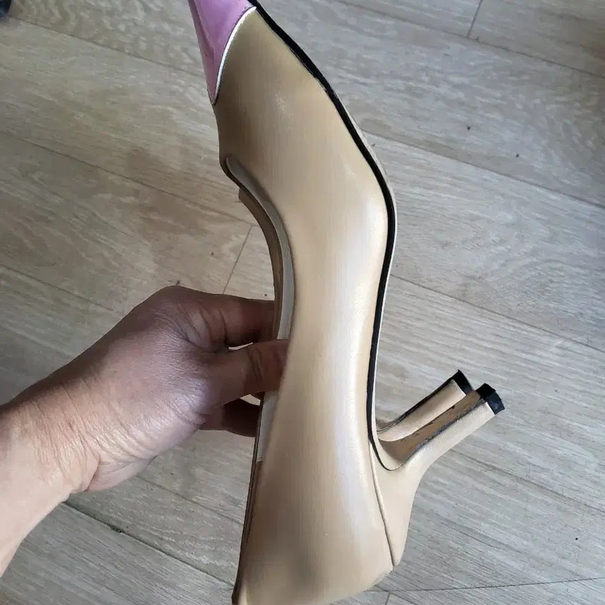 [BUNJANG] CHOK Pink Heart Pumps 235 / CHOK 쵸크 하트 핑크 펌프스힐 235
