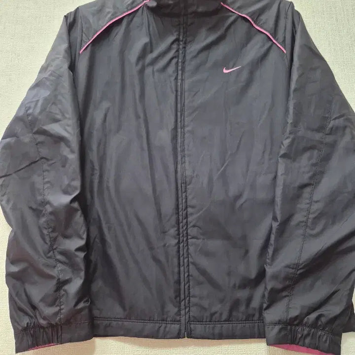 [BUNJANG] Nike Black/Pink Windbreaker Jacket (M) / 나이키 블랙/핑크 바람막이 자켓M