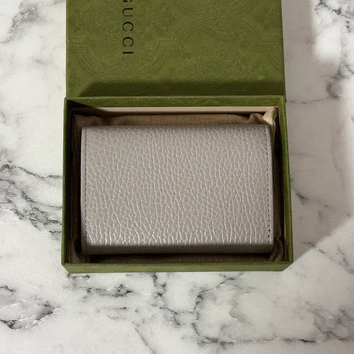 [BUNJANG] Gucci GG Marmont Card Case Wallet Light Grey / [새상품] 구찌 GG 마몽 카드 케이스 지갑
