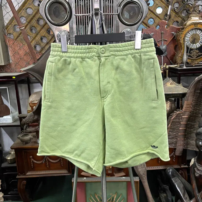 [BUNJANG] Adidas Green Cotton Shorts Pants / 아디다스(Adidas)연두색 면 반바지 숏츠 팬츠
