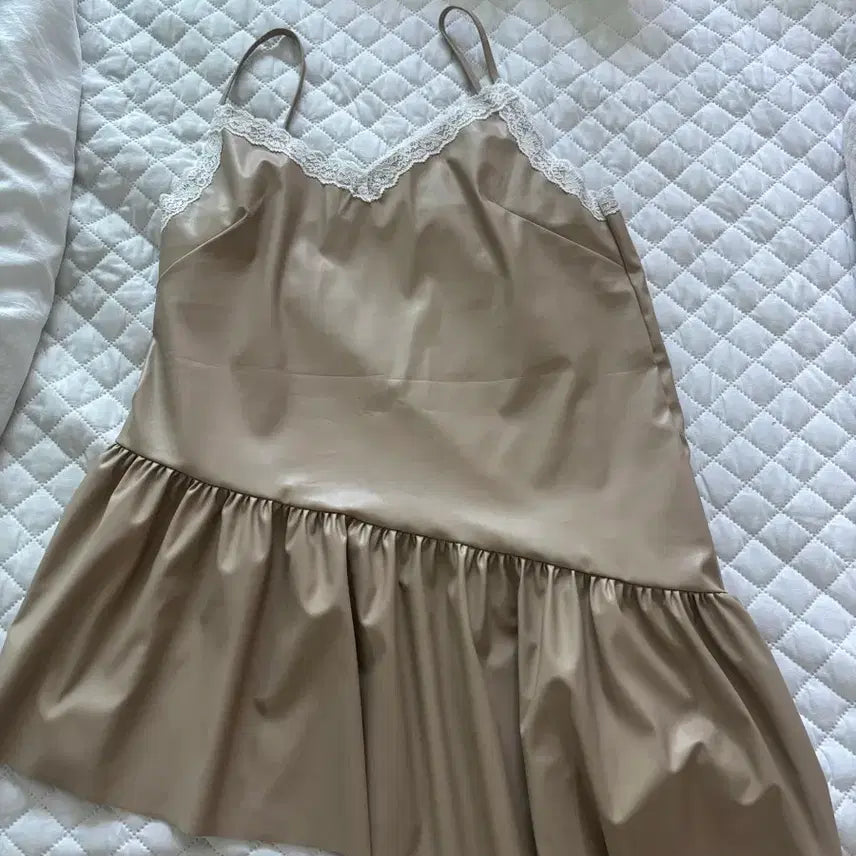 [BUNJANG] Lace Leather Bustier Top / 레이스 가죽 뷔스티에