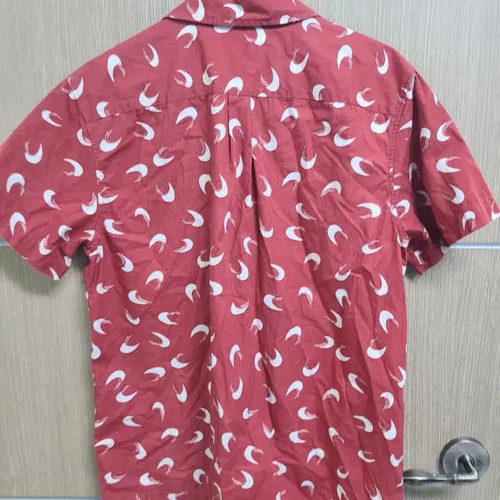 [BUNJANG] A.P.C. Red Pattern Short Sleeve Shirt / 아페쎄 A.P.C. 레드 패턴 반팔 셔츠
