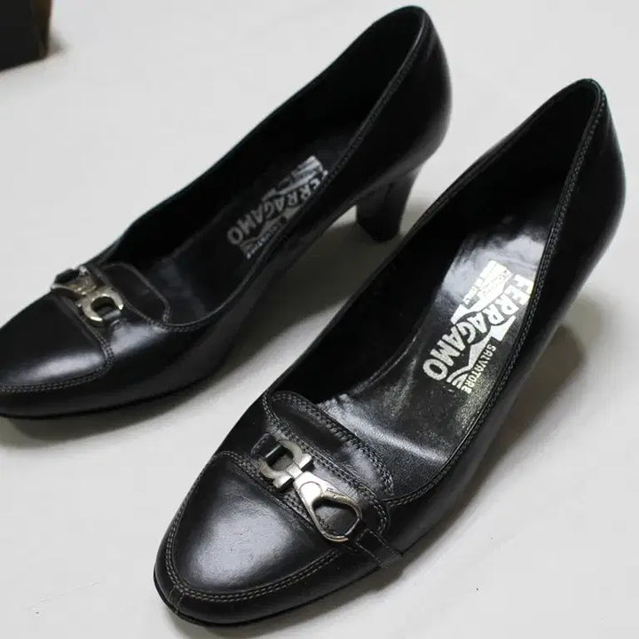 [BUNJANG] Salvatore Ferragamo Women&