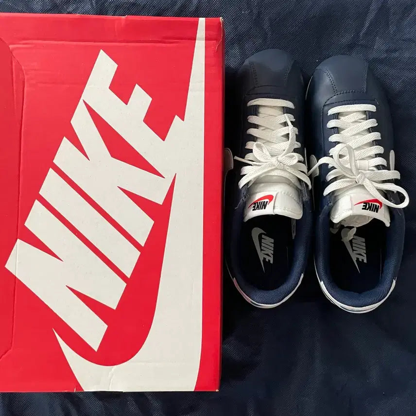 [BUNJANG] Nike Cortez Leather Midnight Navy Shoes (US 8) / (새상품급) 나이키 코르테즈 레더 미드나잇 네이비 260