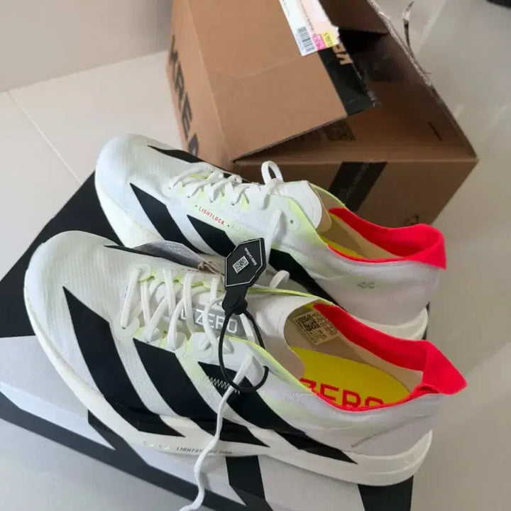 [BUNJANG] Adidas Adizero Adios Pro 4 Running Shoes White / 아디다스 아디제로 프로 4 260 화이트
