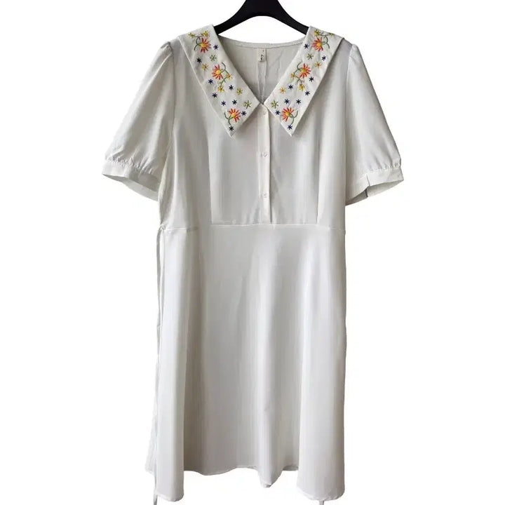 [BUNJANG] Embroidered Collar A-Line White Dress / XL/ 자수카라 화이트 원피스/새제품