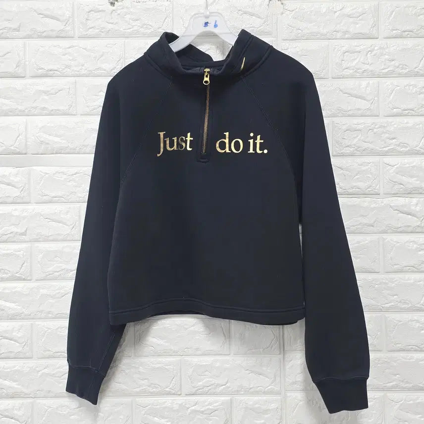 [BUNJANG] Nike Cropped Half-Zip T-Shirt / M 나이키 크롭 반집업 티셔츠 D105