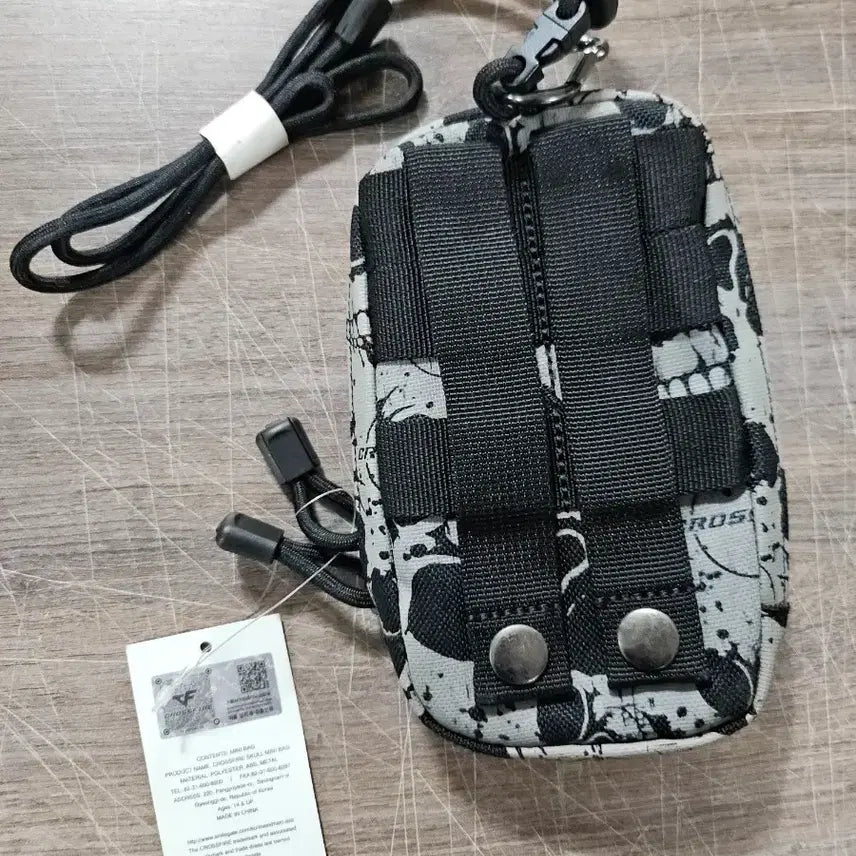 [BUNJANG] Crossfire Skull Pattern Mini Cross Bag / CROSSFIRE 해골 패턴 미니 크로스백