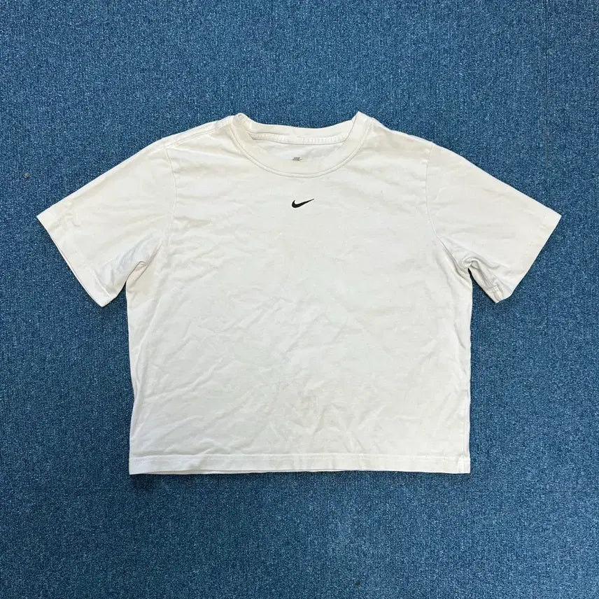 [BUNJANG] Nike Crop T-Shirt Size L / 나이키 크롭 반팔 티셔츠 L