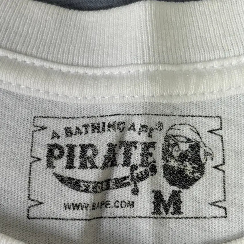 [BUNJANG] BAPE Pirate Milo Short Sleeve T-Shirt M / 베이프 해적마일로 반팔티 M