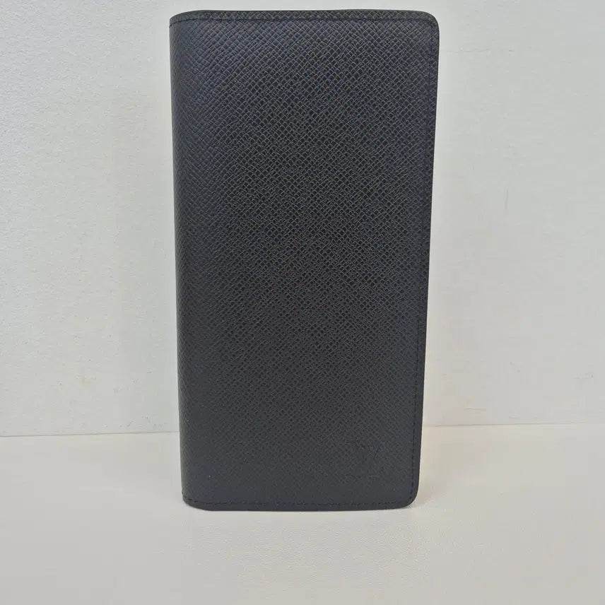 [BUNJANG] Louis Vuitton Taiga Long Wallet / [중고 명품 럭스올 울산점] 루이비통 타이가 롱 월릿 남성 장지갑