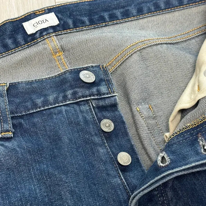 [BUNJANG] CIOTA 5P Straight Dark Blue Denim Jeans Size 32 / 시오타 5p 스트레이트 다크블루 32사이즈