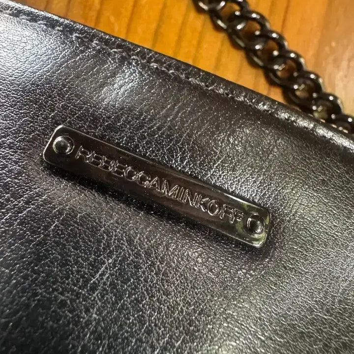 [BUNJANG] Rebecca Minkoff Black Leather Chain Crossbody Bag / 레베카밍코프 블랙 레더 체인 크로스백