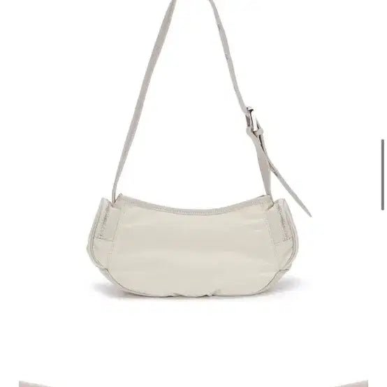 [BUNJANG] Matinkim Madeleine Round Bag Light Beige / 마뗑킴 마들렌 라운드백 라이트 베이지