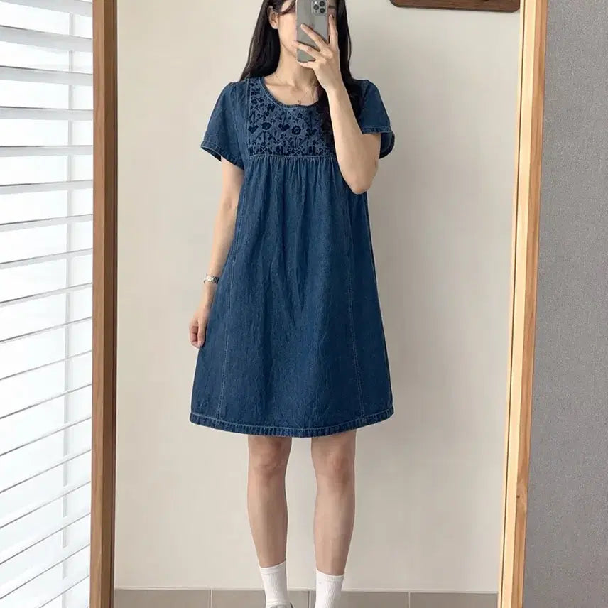 [BUNJANG] Thursday Island Embroidered Denim Dress / 써스데이아일랜드 자수 데님 원피스 S/데일리룩 내추럴룩 아메카지
