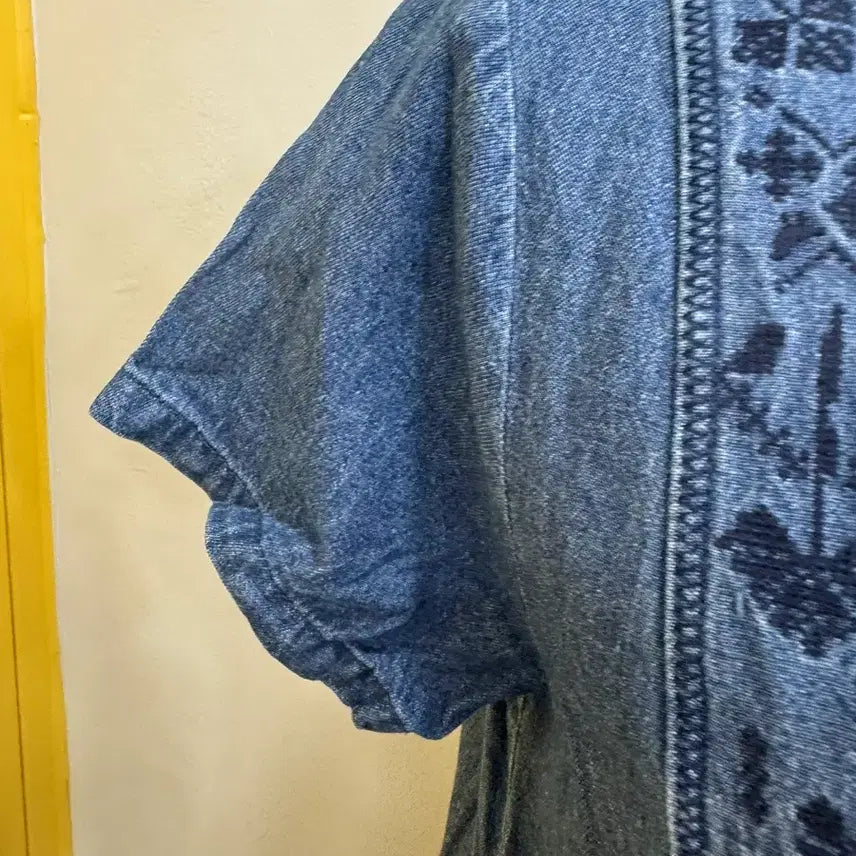 [BUNJANG] Thursday Island Embroidered Denim Dress / 써스데이아일랜드 자수 데님 원피스 S/데일리룩 내추럴룩 아메카지