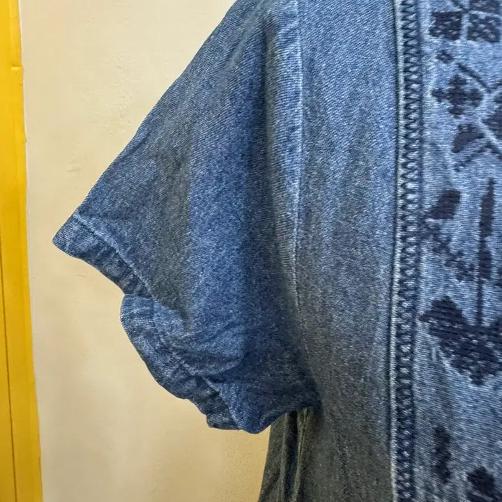 [BUNJANG] Thursday Island Embroidered Denim Dress / 써스데이아일랜드 자수 데님 원피스 S/데일리룩 내추럴룩 아메카지